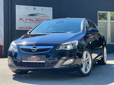 gebraucht Opel Astra Limo Sport Standheizung BiXenon PDC