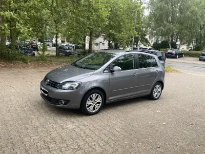 Gebraucht VW Golf Plus Cross Life 105 PS (77 kW) 2013 Grau Limousine
