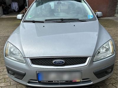 gebraucht Ford Focus 1.6tdci ghia tüv neu