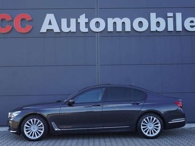 Gebraucht BMW 750 400 PS (294 kW) 2019 Sophistograu brillanteffek Limousine