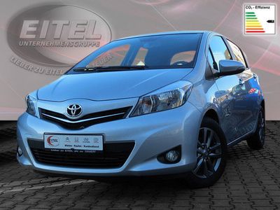 Gebraucht Toyota Yaris Edition 99 PS (72 kW) 2014 Silber metallic Kleinwagen