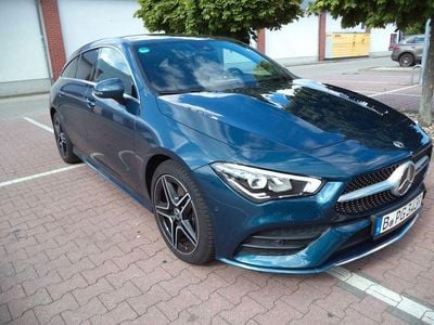 Mercedes GLA200