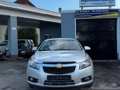 Gebraucht Chevrolet Cruze LTZ 141 PS (103 kW) 2012 Grau Kleinwagen