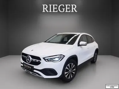 Gebraucht Mercedes GLA250 Style 160 PS (117 kW) 2022 Weiß SUV