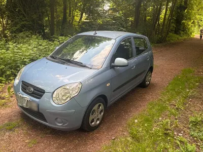 Gebraucht Kia Picanto 63 PS (46 kW) 2011 Blau Kleinwagen