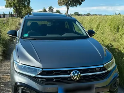 Gebraucht VW T-Roc R-line 150 PS (110 kW) 2022 Grau SUV