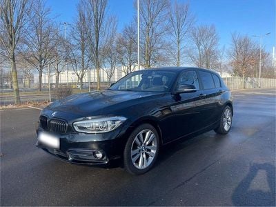 Gebraucht BMW 118 Sport Line 136 PS (100 kW) 2019 Schwarz Kleinwagen