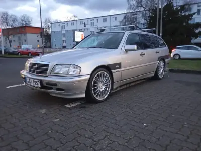 Gebraucht Mercedes C180 122 PS (89 kW) 1999 Silber Kombi