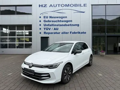 Gebraucht VW Golf VIII Goal 150 PS (110 kW) 2025 Weiß Limousine