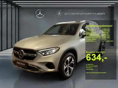 Używany Mercedes GLC300e Avantgarde 333 KM (244 kW) 2025 Srebrny SUV