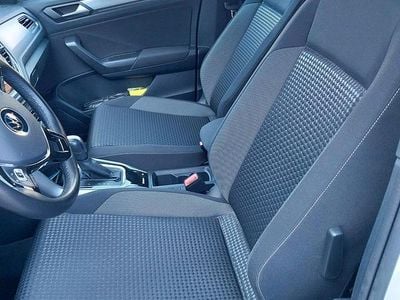 Usata VW T-Roc 150 CV (110 kW) 2021 Bianco SUV