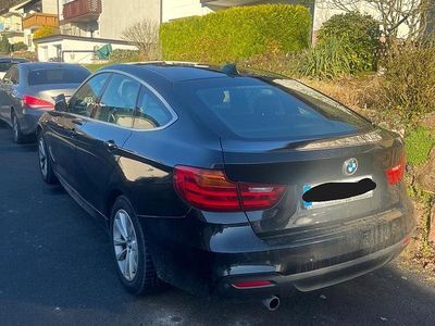 Schwarz Gebraucht 2014 BMW 320 Gran Turismo Coupé | 13.750 € (Fairer Preis)
