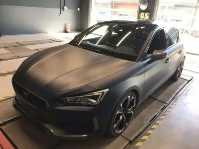 Gebraucht Cupra Leon VZ1 300 PS (220 kW) 2021 Petrolblau matt Limousine