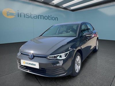 Usata VW Golf VIII 131 CV (96 kW) 2023 Grigio Utilitaria