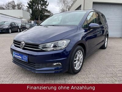 Second-hand VW Touran Trendline 116 CP (85 kW) 2019 Albastru Monovolum