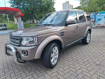 Gebraucht Land Rover Discovery 4 211 PS (155 kW) 2015 Braun SUV