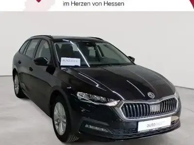 Gebraucht Skoda Octavia Ambition 150 PS (110 kW) 2022 Blackmagic perleffekt Kombi