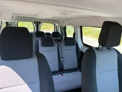 Gebraucht Peugeot Expert 120 PS (88 kW) 2018 Silber Van