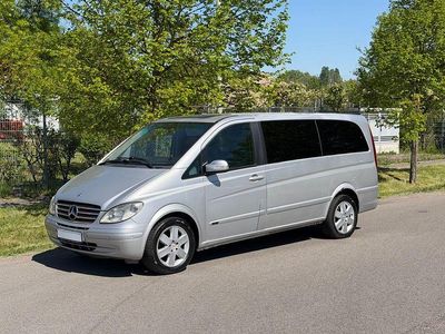 Usata Mercedes Viano 150 CV (110 kW) 2005 Argento Monovolume