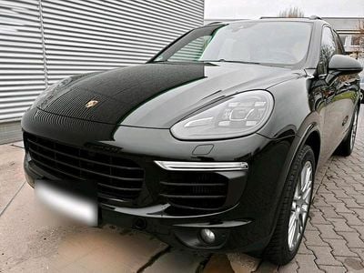 Usata Porsche Cayenne Platinum Edition 262 CV (192 kW) 2018 Nero SUV