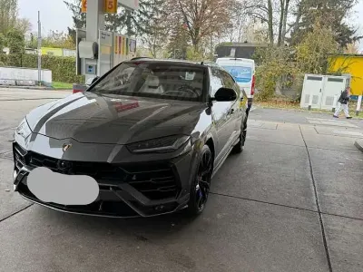 Gebraucht Lamborghini Urus 650 PS (478 kW) 2022 Grau SUV