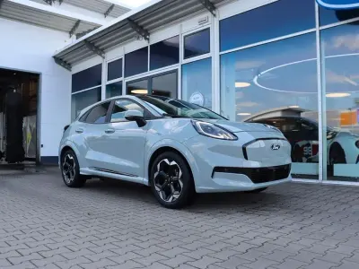Neu Ford Puma Gen-E Premium 124 kW (169 PS) 2026 Grau SUV