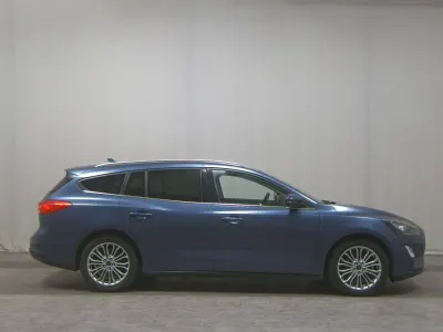 Gebraucht Ford Focus Titanium X 150 PS (110 kW) 2020 Blau Limousine