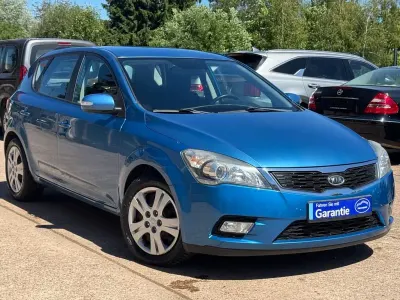 Gebraucht Kia Ceed EX 116 PS (85 kW) 2010 Blau Kleinwagen