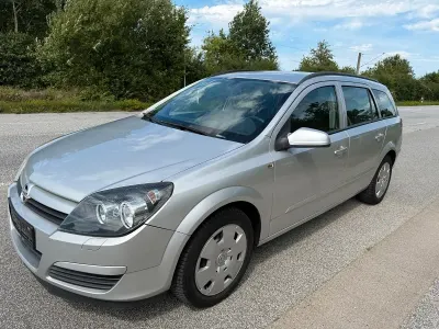 Gebraucht Opel Astra 105 PS (77 kW) 2005 Silber Kombi