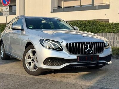 Mercedes E220