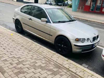Gebraucht BMW 316 116 PS (85 kW) 2003 Silber Coupé
