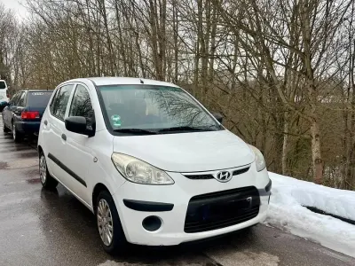 Gebraucht Hyundai i10 65 PS (47 kW) 2009 Weiß Kleinwagen