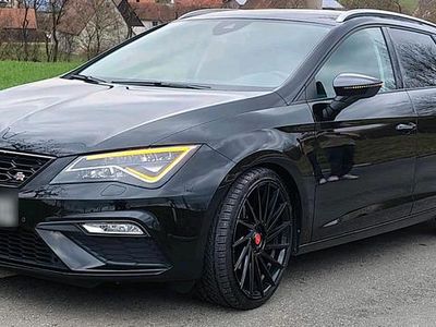 Second-hand Seat Leon Black Edition 150 CP (110 kW) 2019 Negru Break