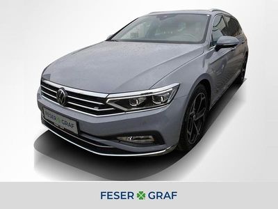 Mondsteingrau Gebraucht 2022 VW Passat Elegance Kombi | 24.880 € (Teuer)