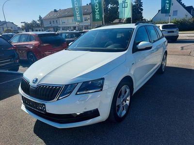 Gebraucht Skoda Octavia Clever 150 PS (110 kW) 2019 Weiß Kombi