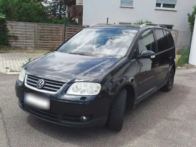 Gebraucht VW Touran 140 PS (102 kW) 2005 Schwarz Van / Kleinbus