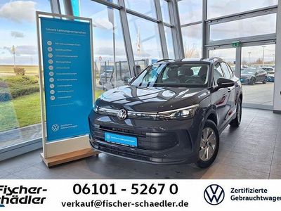 Gebraucht VW Tiguan Basis 131 PS (96 kW) 2025 Uranograu SUV