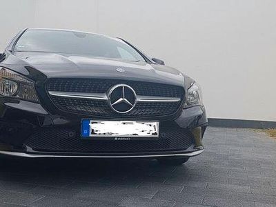 Mercedes CLA220 Shooting Brake