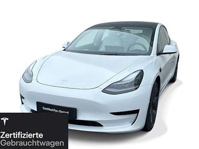 Begagnad Tesla Model 3 RWD 205 kW (279 HK) 2022 Vit Sedan