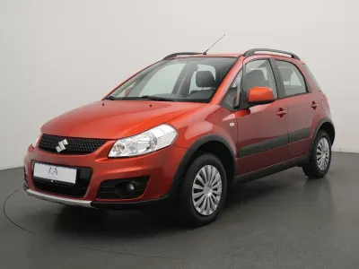 Gebraucht Suzuki SX4 120 PS (88 kW) 2011 Orange Limousine