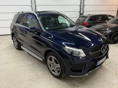 Gebraucht Mercedes GLE350 AMG line 258 PS (189 kW) 2017 Blau SUV