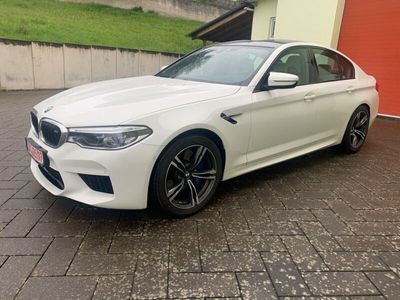 gebraucht BMW M5 M5 BaureiheLim. H&K Sound HeadUp Klappenausp