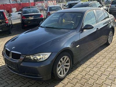 Gebraucht BMW 320 170 PS (125 kW) 2007 A 22 sparkling graphite Limousine