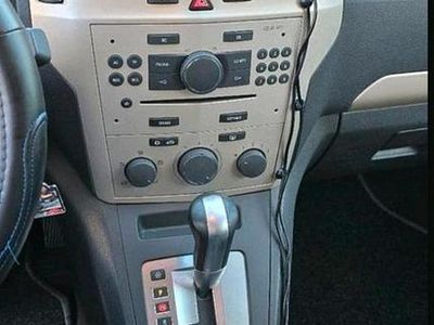 Gebraucht Opel Zafira 150 PS (110 kW) 2008 Silber Van / Kleinbus