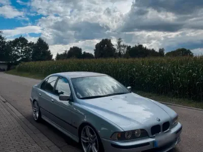 Gebraucht BMW 523 M Sport 170 PS (125 kW) 1997 Silber Limousine
