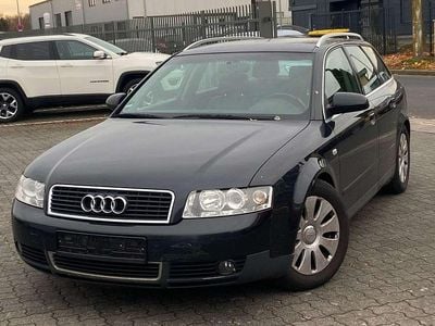 Schwarz Gebraucht 2002 Audi A4 Kombi | 699 € (Superpreis)