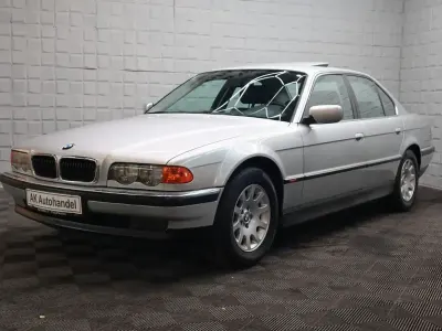 Gebraucht BMW 728 Sport Line 193 PS (141 kW) 1998 Silber Limousine