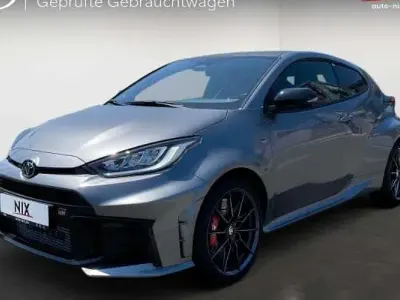 Gebraucht Toyota Yaris 280 PS (205 kW) 2024 Silber Limousine