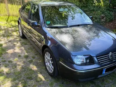Gebraucht VW Bora 116 PS (85 kW) 2002 Andere farben Limousine