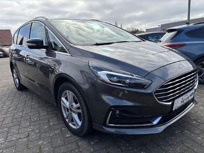 Usata Ford S-MAX Titanium 190 CV (139 kW) 2022 Grigio Monovolume